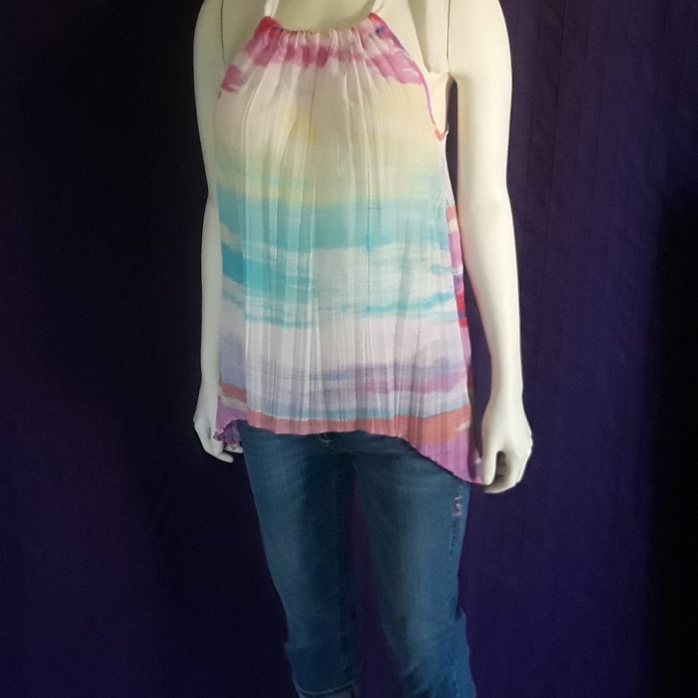 Bright Crinkle Top